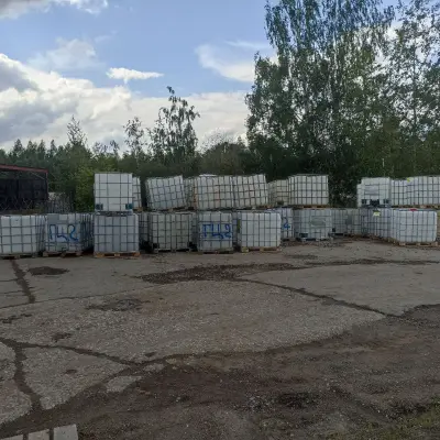 Пластиковые кубовые емкости б/у