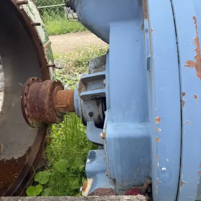 Продается комплект: Насос NASH 904 R1 (250 м³/мин) + редуктор Metso + двигатель ДАЗО 315 кВт.