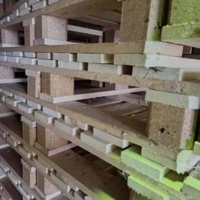 Поддоны новые