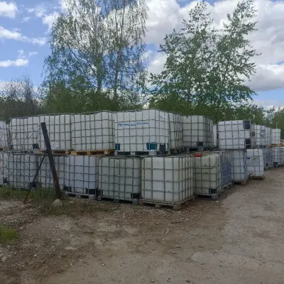 Пластиковые кубовые емкости б/у